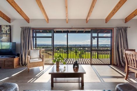 Photo of property in 159 Glenbrook Beach Road, Glenbrook, Waiuku, 2681