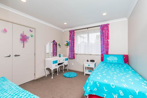 Photo of property in 7 Asola Place, Karaka, Papakura, 2113