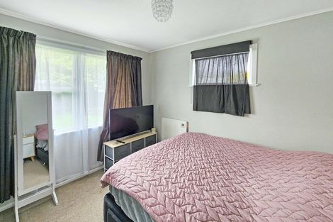 Photo of property in 54 Parkway, Wainuiomata, Lower Hutt, 5014