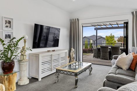 Photo of property in 43 Harakeke Drive, Wharewaka, Taupo, 3330