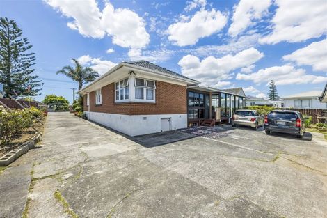 Photo of property in 82 Station Road, Papatoetoe, Auckland, 2025