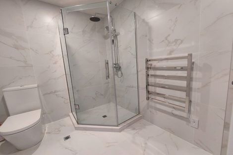 Photo of property in 7 Lilac Lane, Oteha, Auckland, 0632