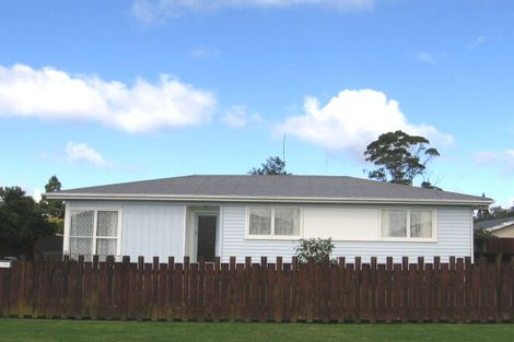 Photo of property in 11 Glen Norman Avenue, Henderson, Auckland, 0610