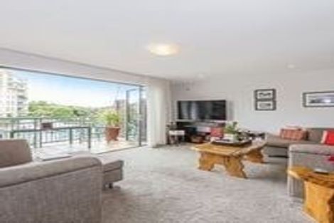 Photo of property in 146 Harbour Village Drive, Gulf Harbour, Whangaparaoa, 0930