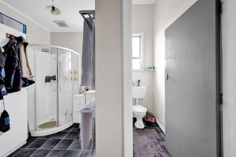 Photo of property in 18 Cambridge Street, Patea, 4520