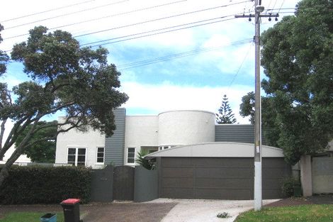 Photo of property in 2/191 Riddell Road, Glendowie, Auckland, 1071