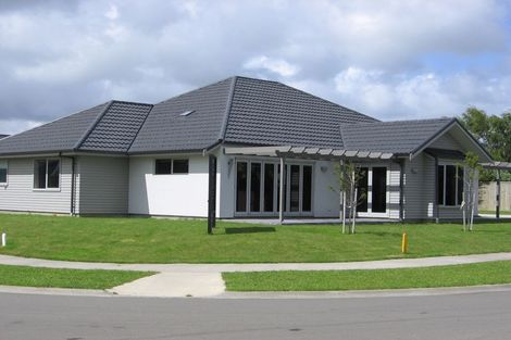 Photo of property in 14 Rosalie Terrace, Kelvin Grove, Palmerston North, 4414