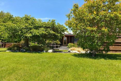 Photo of property in 13 Allan Street, Lake Tekapo, 7999
