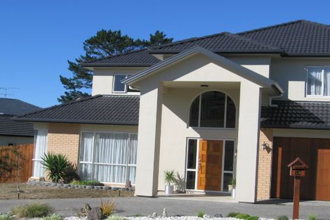 Photo of property in 18 Gold Street, Albany Heights, Auckland, 0632
