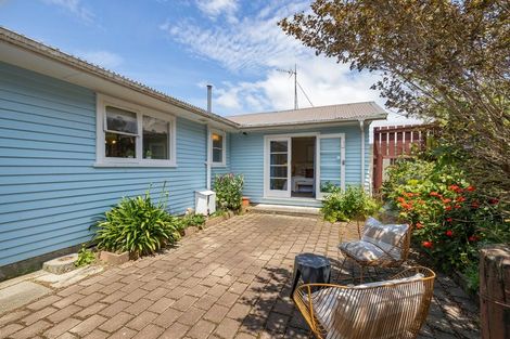 Photo of property in 12 Bethune Street, Featherston, 5710
