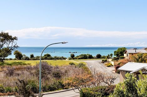 Photo of property in 6 Torlesse Drive, Kaiteriteri, Motueka, 7197