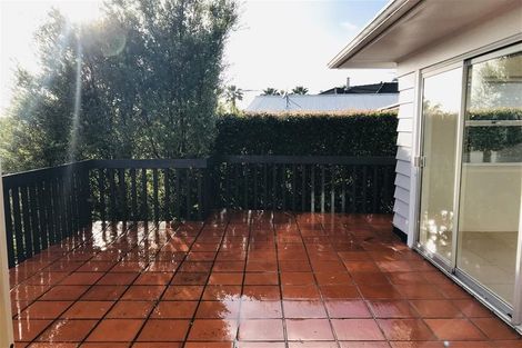 Photo of property in 75 Park Rise, Campbells Bay, Auckland, 0630