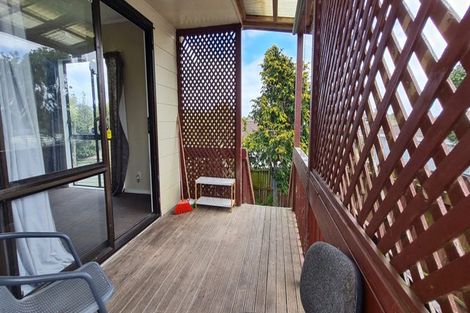 Photo of property in 2/21 Silver Creek Road, Weymouth, Auckland, 2103