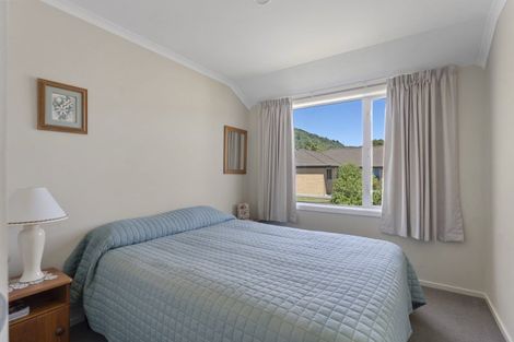 Photo of property in 118 Milton Terrace, Picton, 7220