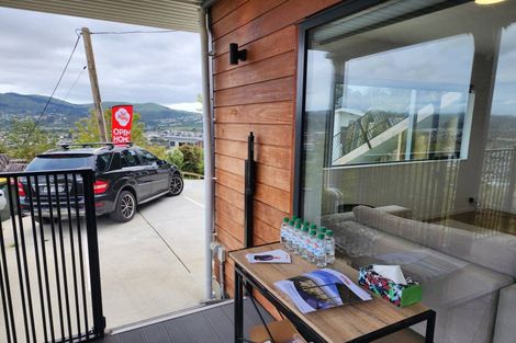 Photo of property in 32a Woodvale Grove, Fairfield, Lower Hutt, 5011