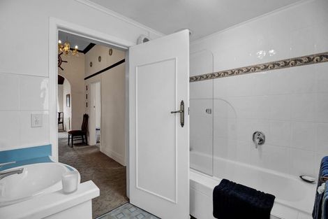 Photo of property in 53 Fantham Street, Hawera, 4610