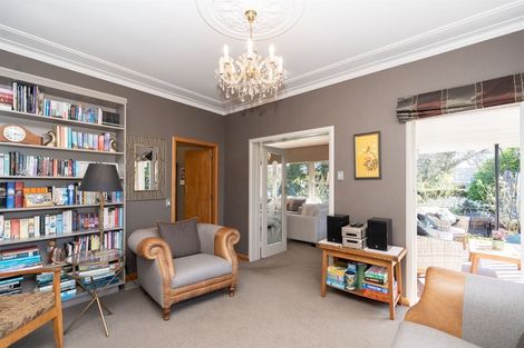 Photo of property in 18 Fairfield Road, Fairfield, Hamilton, 3214