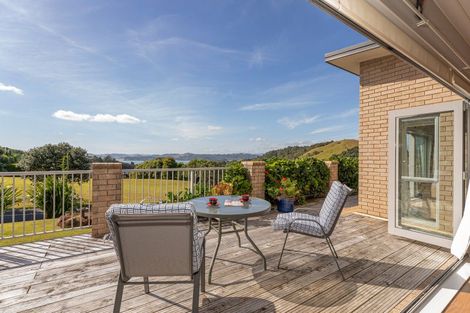 Photo of property in 16 Ohuka Place, Whitianga, 3510