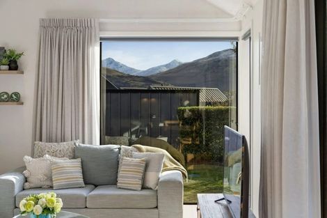 Photo of property in 2 Kotuku Lane, Hobsonville, Auckland, 0616