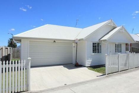 Photo of property in 34 Queens Park Crescent, Frankton, Hamilton, 3204