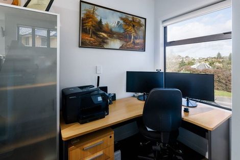 Photo of property in 42 Williamson Street, Cambridge, 3434