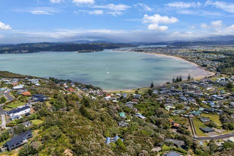 Photo of property in 5b Pohutukawa Grove, Whitianga, 3510