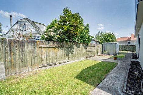 Photo of property in 45 Dalfield Place, Highbury, Palmerston North, 4412