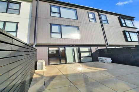 Photo of property in 15 Ara Mara Hua, Henderson, Auckland, 0612