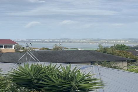Photo of property in 1/57 Litten Road, Cockle Bay, Auckland, 2014