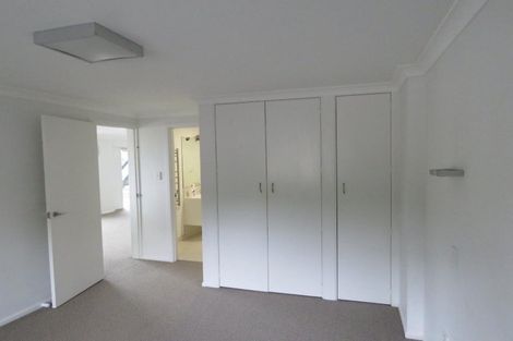 Photo of property in 129 Pendarves Street, New Plymouth, 4312