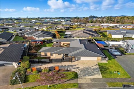 Photo of property in 8 Mortlake Heights, Pyes Pa, Tauranga, 3112