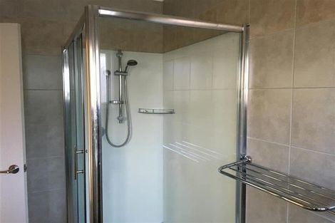 Photo of property in 213 Memorial Avenue, Burnside, Christchurch, 8053