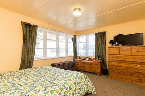 Photo of property in 25 Andrew Avenue, Roslyn, Palmerston North, 4414