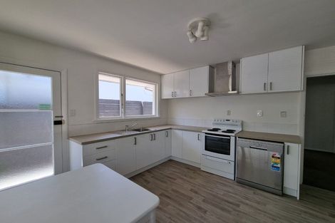 Photo of property in 4/111 Aikmans Road, Merivale, Christchurch, 8014