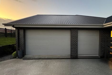 Photo of property in 17 Rowles Road, Pukekohe, 2120