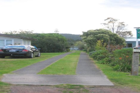 Photo of property in 421 Given Avenue, Whangamata, 3620