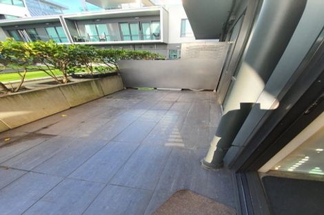 Photo of property in The Docks Apartments, 107/2 Dockside Lane, Auckland Central, Auckland, 1010