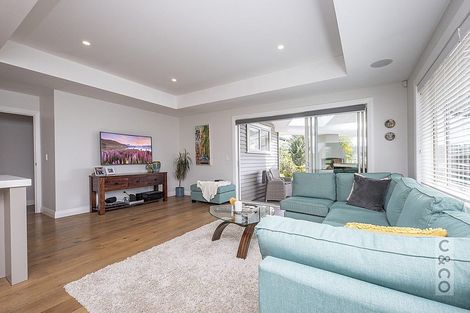 Photo of property in 65 Kaipara Portage Road, Riverhead, 0820