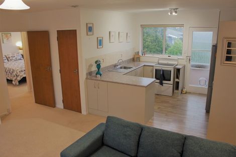 Photo of property in 2/1 Bodi Place, Te Atatu South, Auckland, 0610