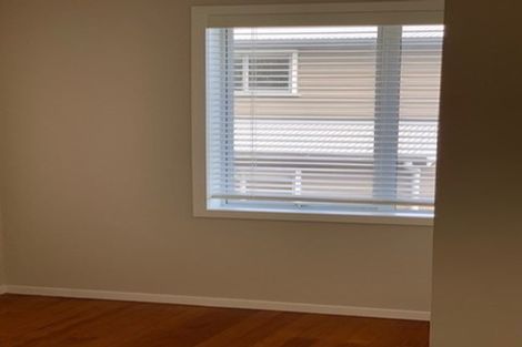 Photo of property in 386 Lake Road, Takapuna, Auckland, 0622