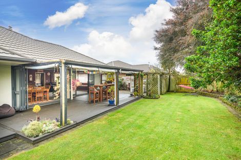 Photo of property in 54 Roberts Line, Kelvin Grove, Palmerston North, 4414