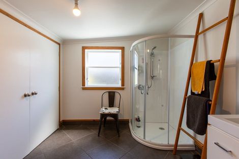 Photo of property in 11 Albert Street, Dannevirke, 4930