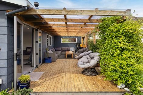 Photo of property in 57 Robertson Street, Frankton, Queenstown, 9300