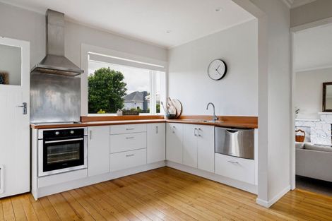 Photo of property in 88 Williams Street, Cambridge, 3434