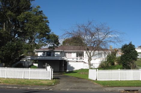 Photo of property in 47 Orams Road, Hillpark, Auckland, 2102