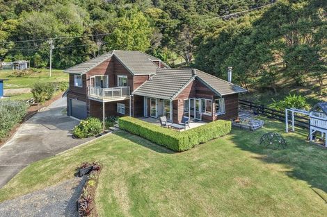 Photo of property in 91 Weranui Road, Waiwera, Orewa, 0994