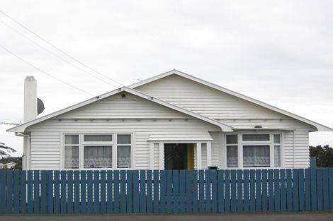 Photo of property in 170 Tukapa Street, Westown, New Plymouth, 4310