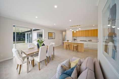 Photo of property in 3 Papaview Road, Papakura, 2110