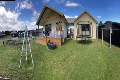 Photo of property in 44 Orbell Crescent, Te Anau, 9679