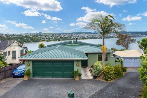 Photo of property in 70 Fidelis Avenue, Snells Beach, 0920